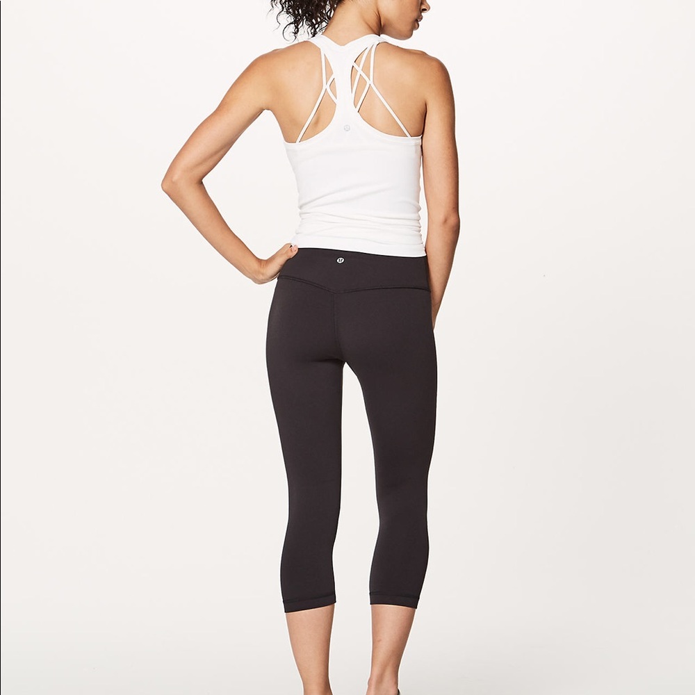 Size 10 lululemon crop/capri leggings